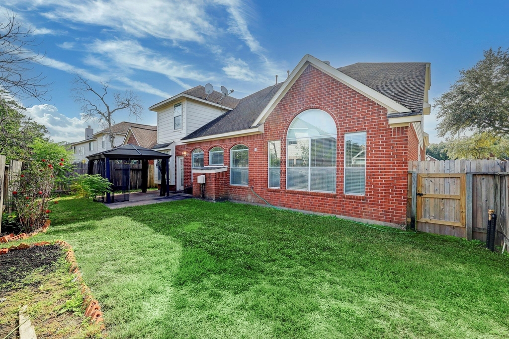 4615 Russett Lane - Photo 32