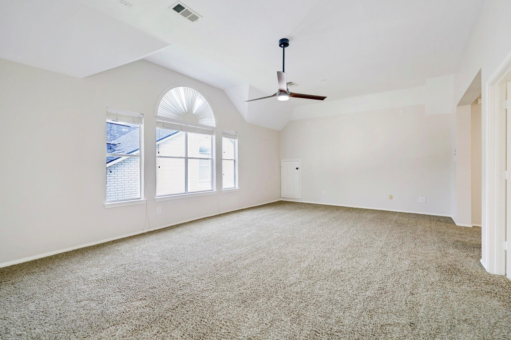 4615 Russett Lane - Photo 22