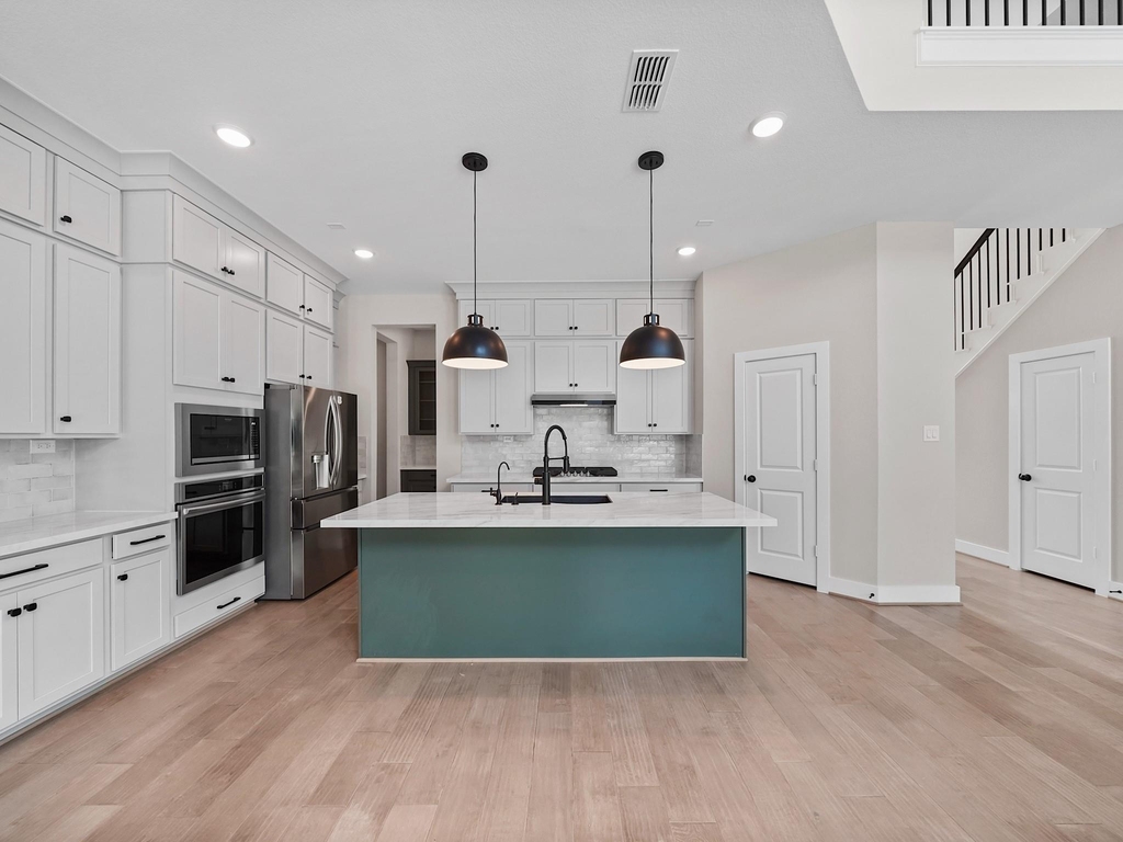 30214 Crossfield Court - Photo 11