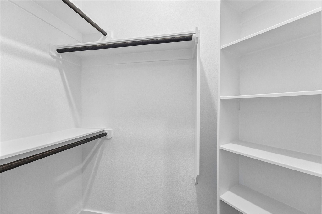 7631 Swooping Swallow Lane - Photo 18