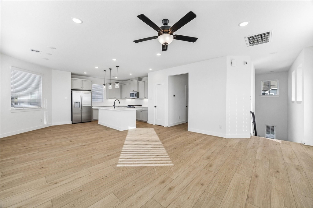 7631 Swooping Swallow Lane - Photo 10
