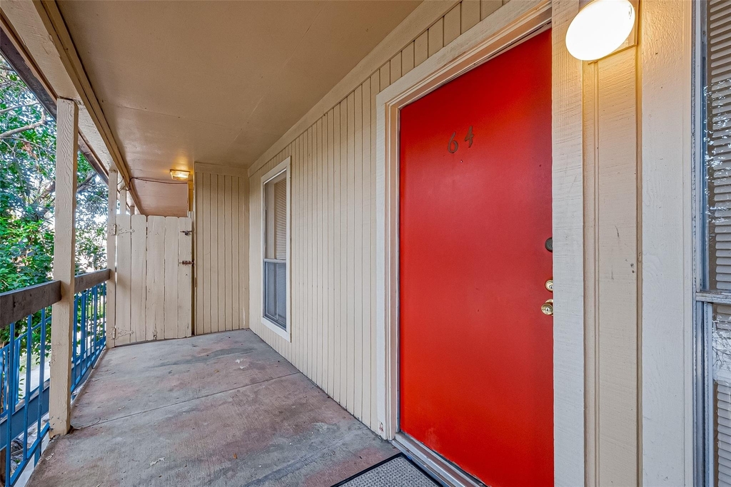 8201 Richmond Avenue - Photo 1