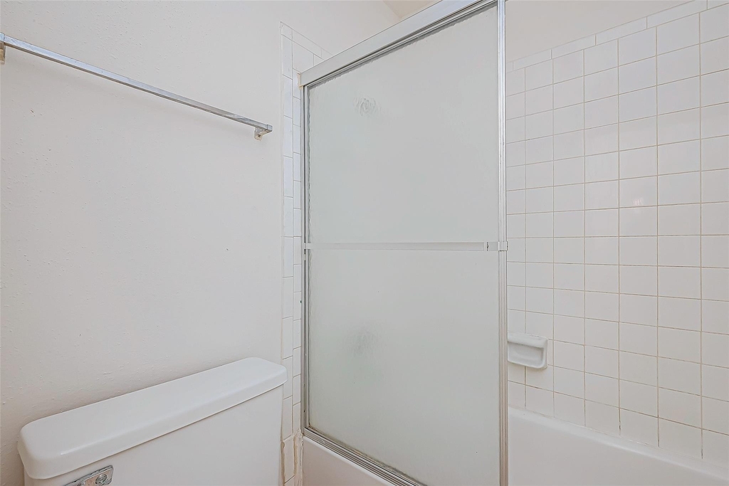 8201 Richmond Avenue - Photo 24