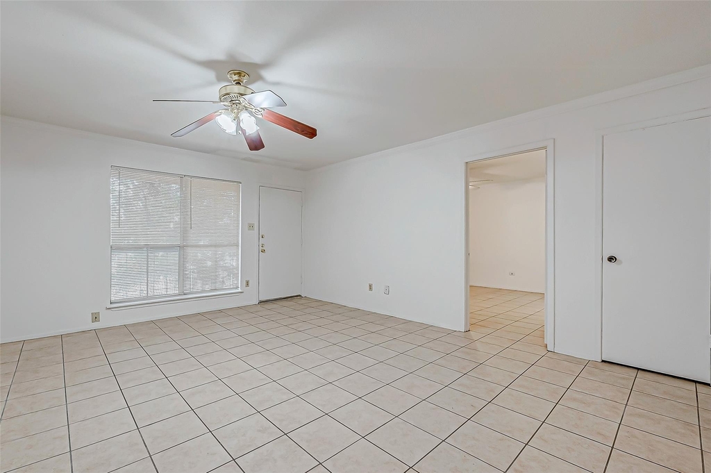 8201 Richmond Avenue - Photo 8