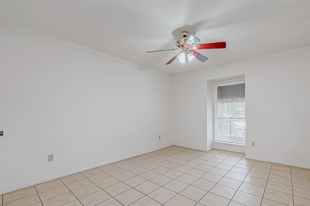 8201 Richmond Avenue - Photo 19