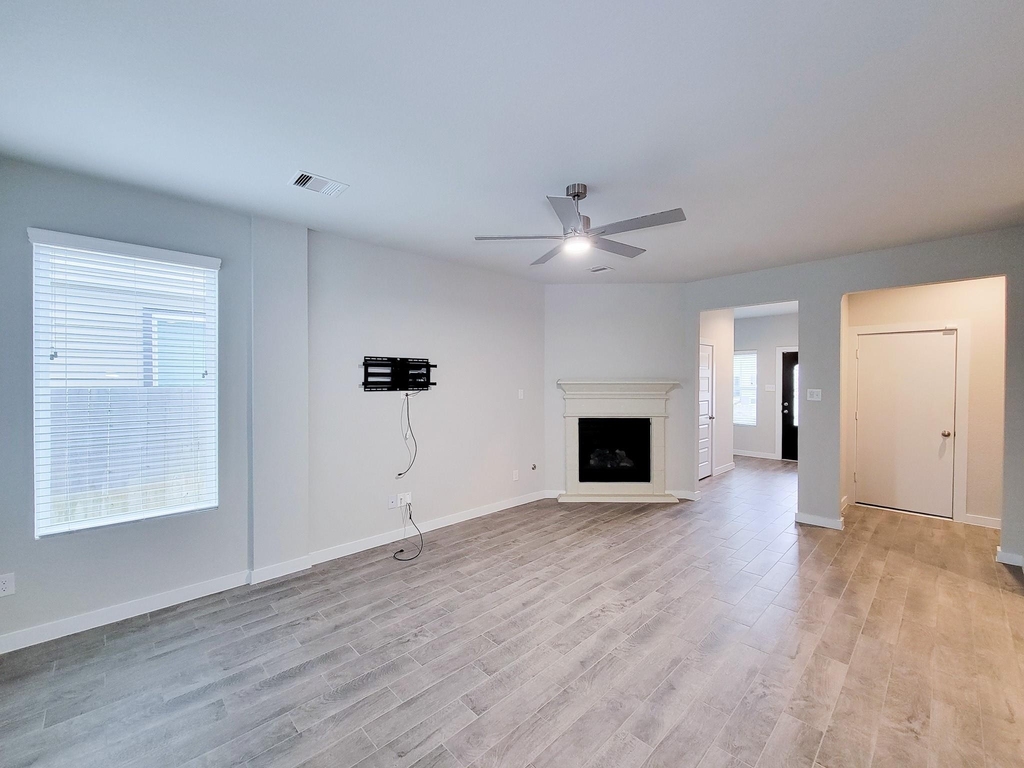 2719 Oakleaf Ash Lane - Photo 9