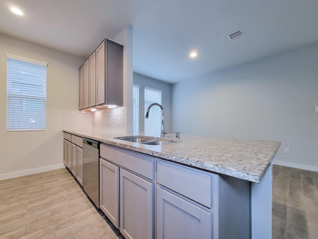 2719 Oakleaf Ash Lane - Photo 16