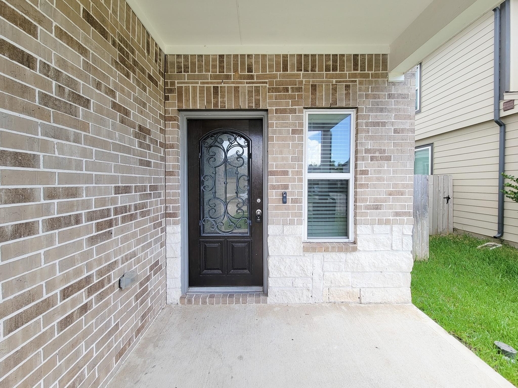 2719 Oakleaf Ash Lane - Photo 2