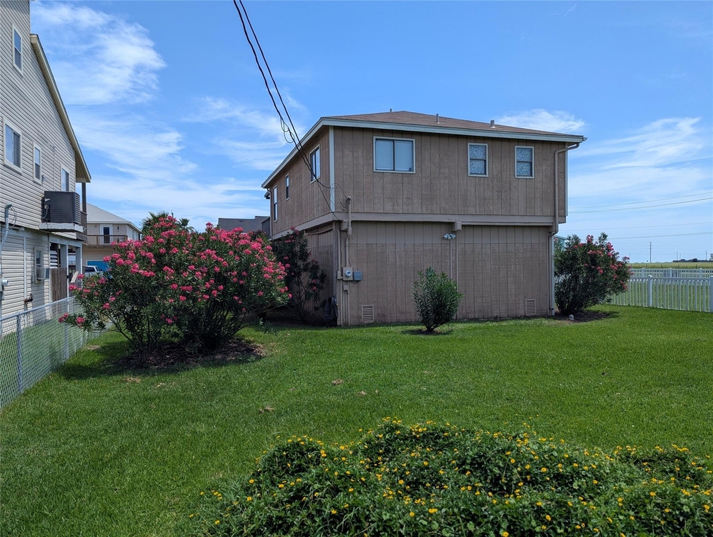 16716 Fletcher Christian Road - Photo 21