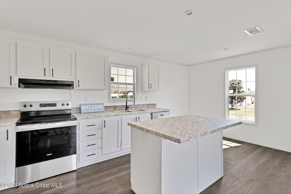 6180 98th Lane - Photo 13