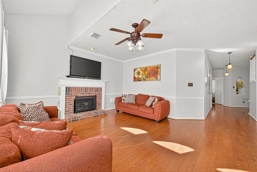 17410 Pikes Peek Court - Photo 8