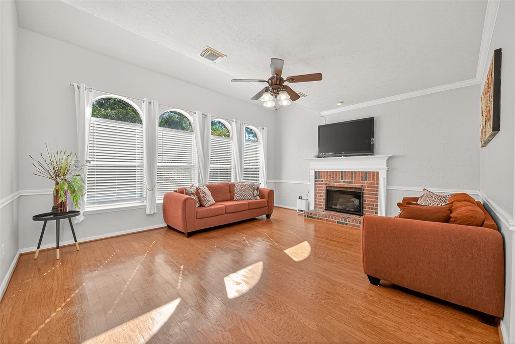 17410 Pikes Peek Court - Photo 7