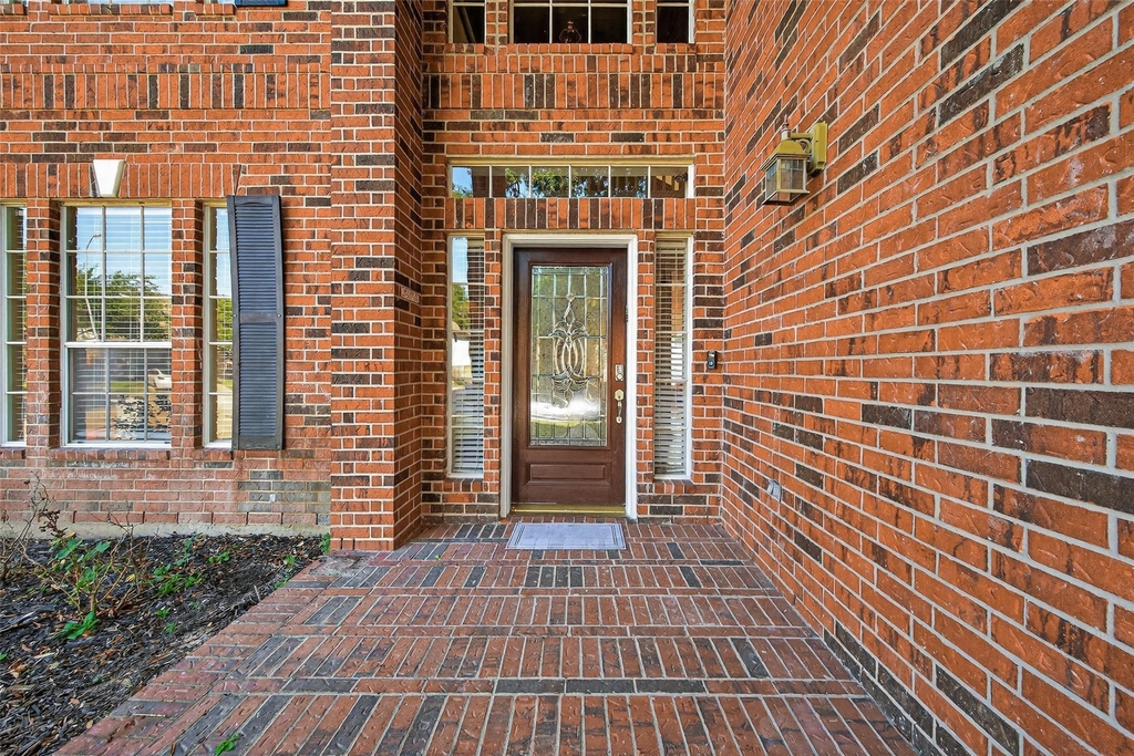 17410 Pikes Peek Court - Photo 2