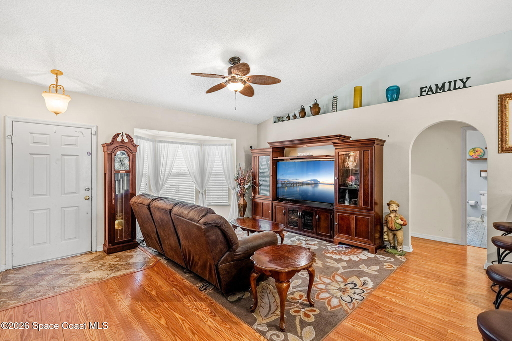 249 Mcclain Drive E - Photo 10