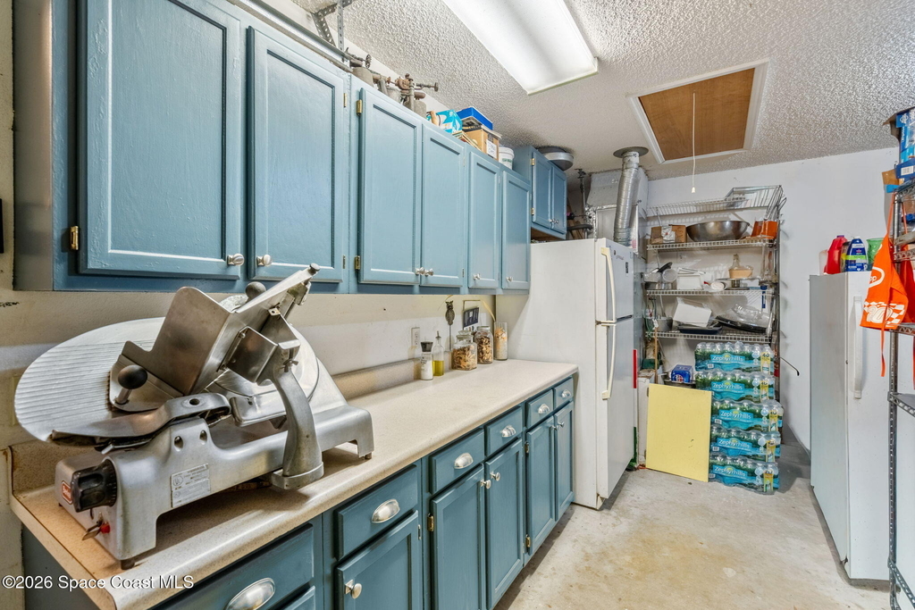 249 Mcclain Drive E - Photo 19