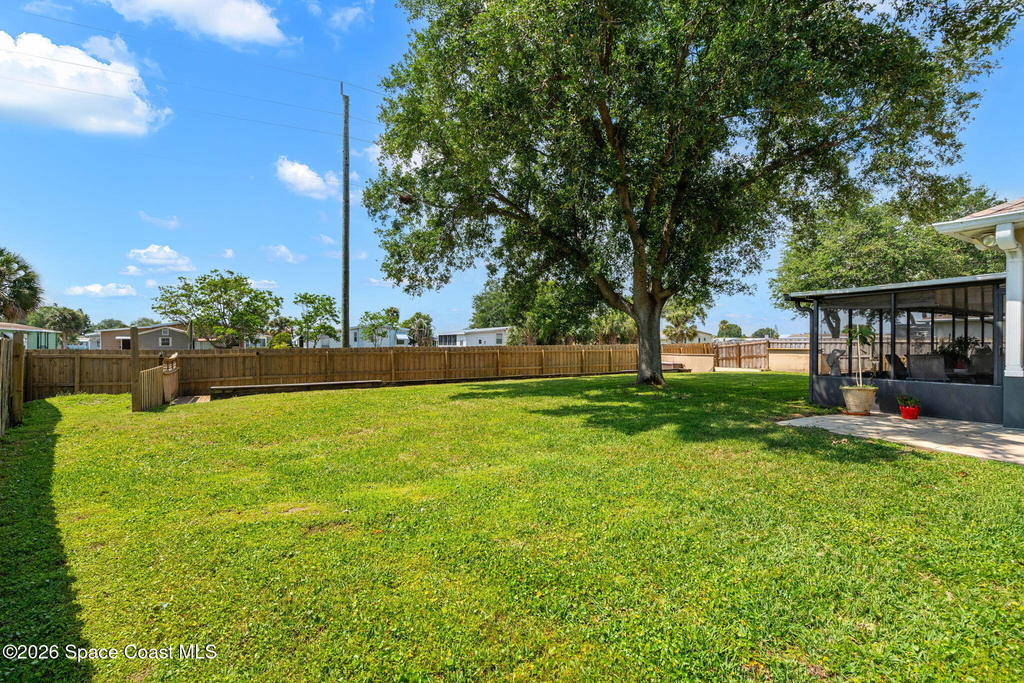 249 Mcclain Drive E - Photo 23