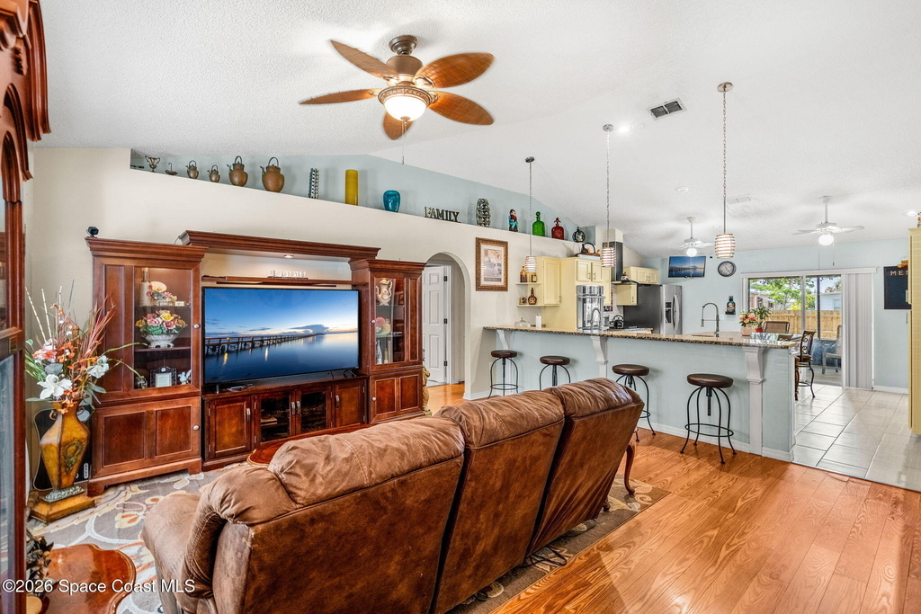 249 Mcclain Drive E - Photo 11