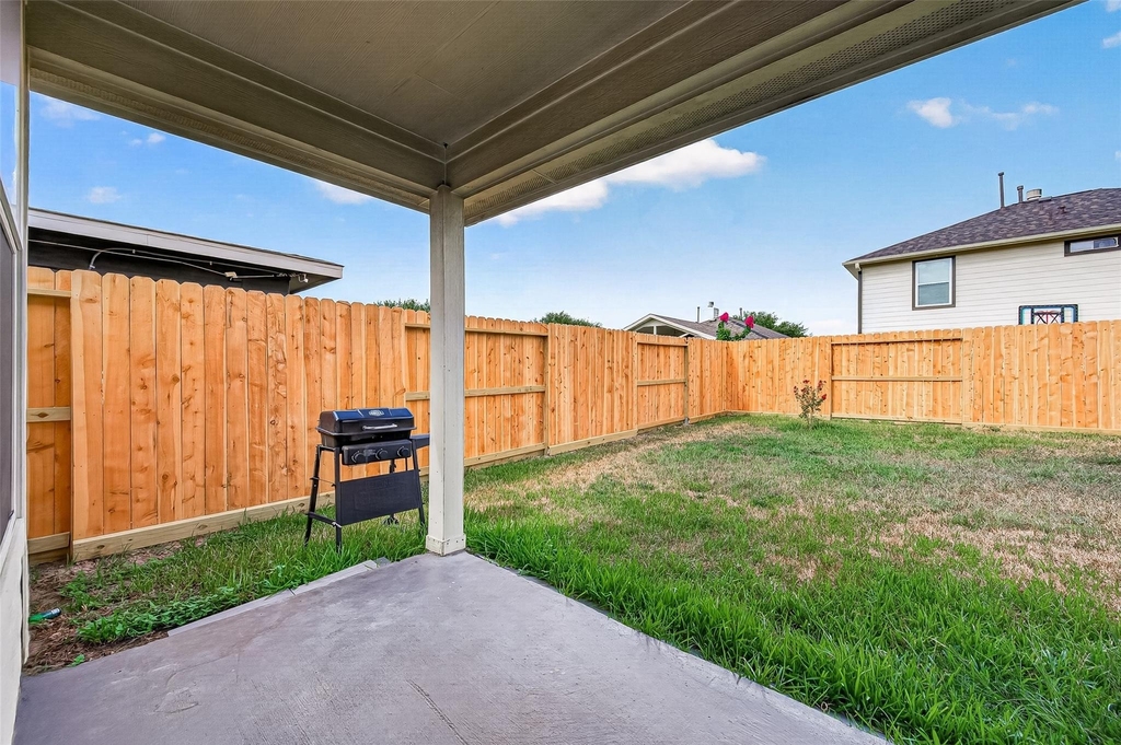 6551 Holly Cove Lane - Photo 35