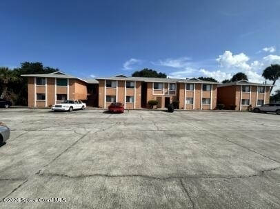 901 Hickory Street - Photo 0