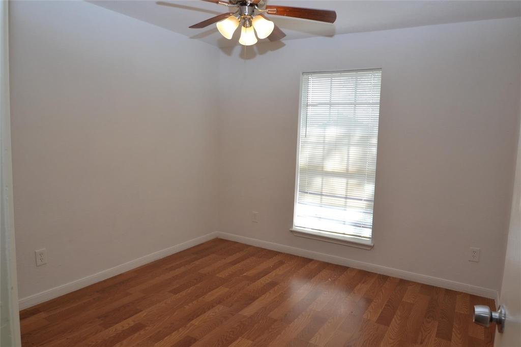 7014 Dickson Way - Photo 36