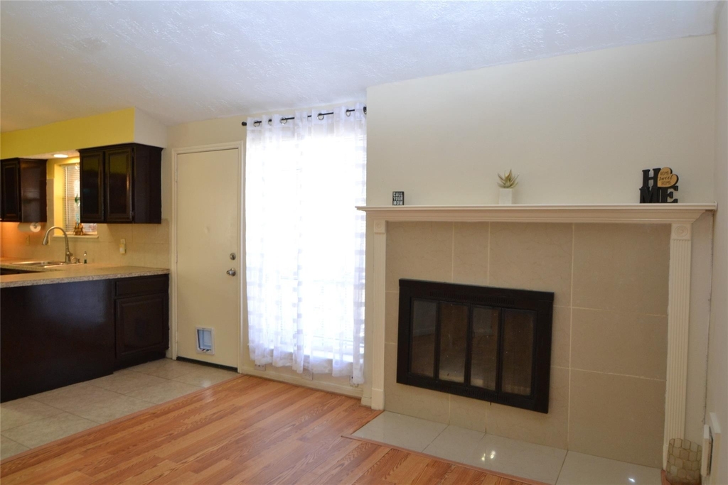 7014 Dickson Way - Photo 23