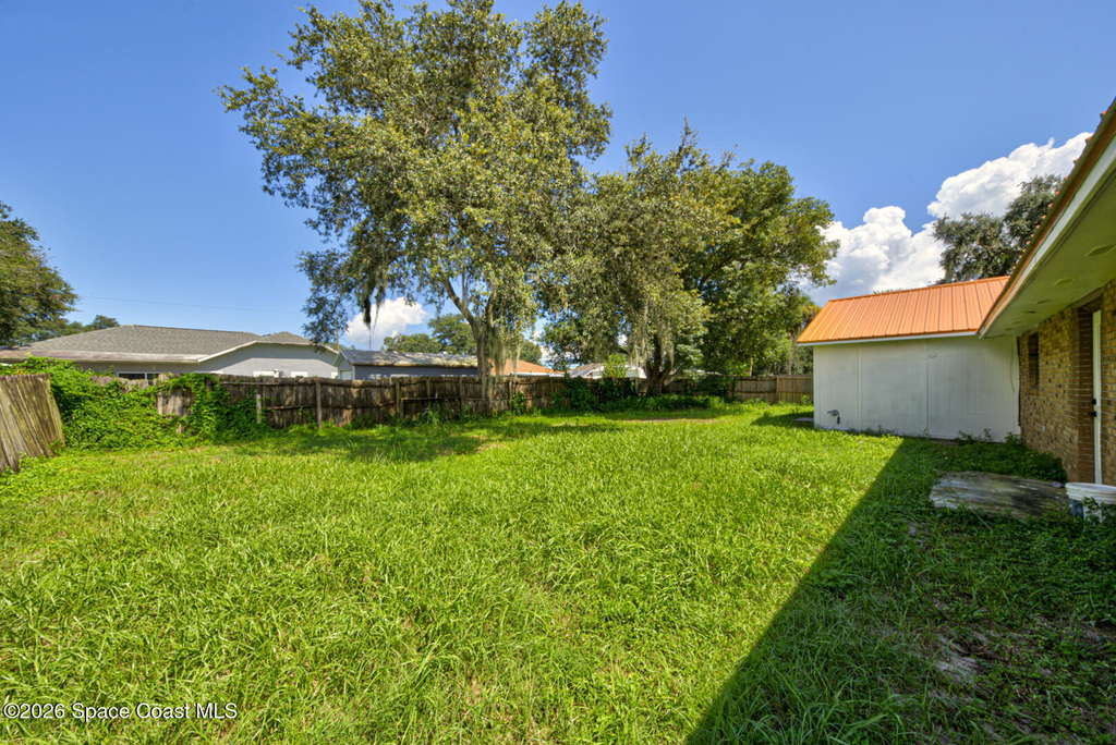 4580 Flood Street - Photo 3