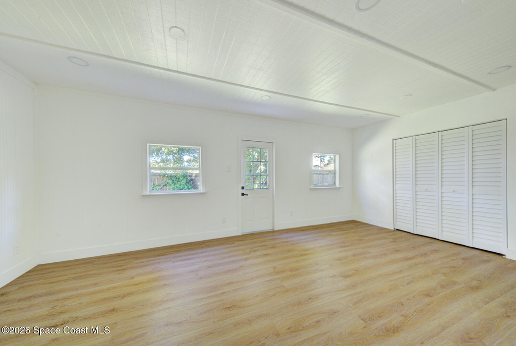 4580 Flood Street - Photo 7
