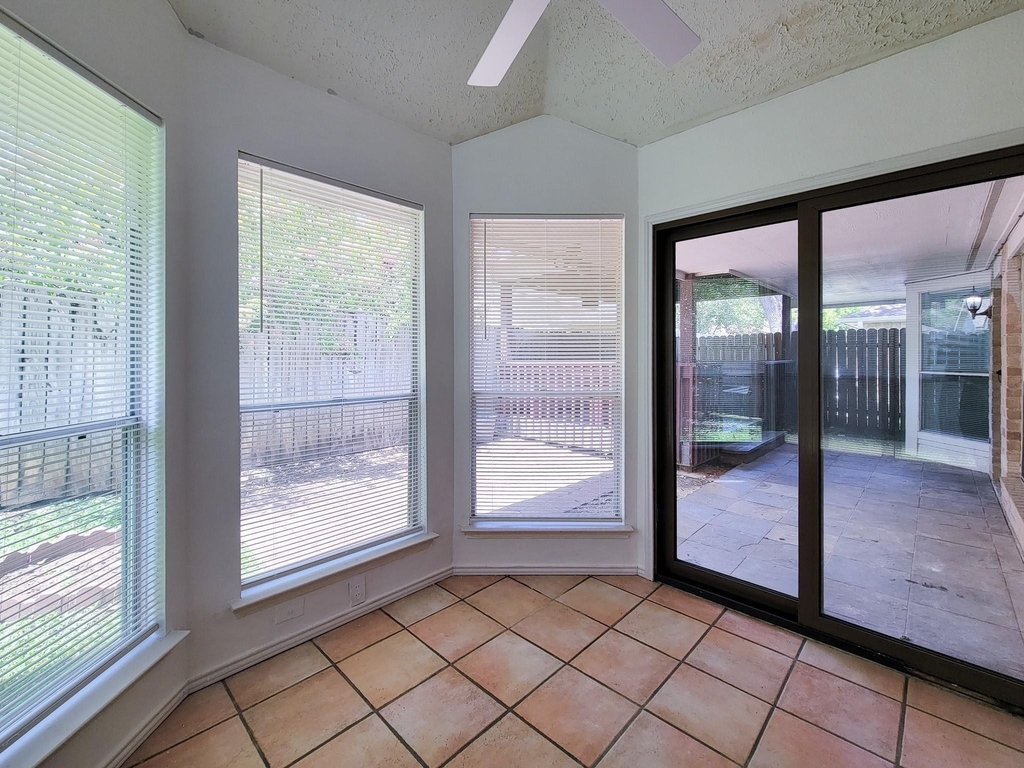 2030 Creek Valley Lane - Photo 23