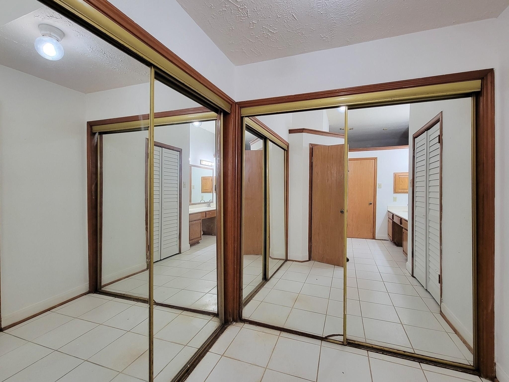 2030 Creek Valley Lane - Photo 29