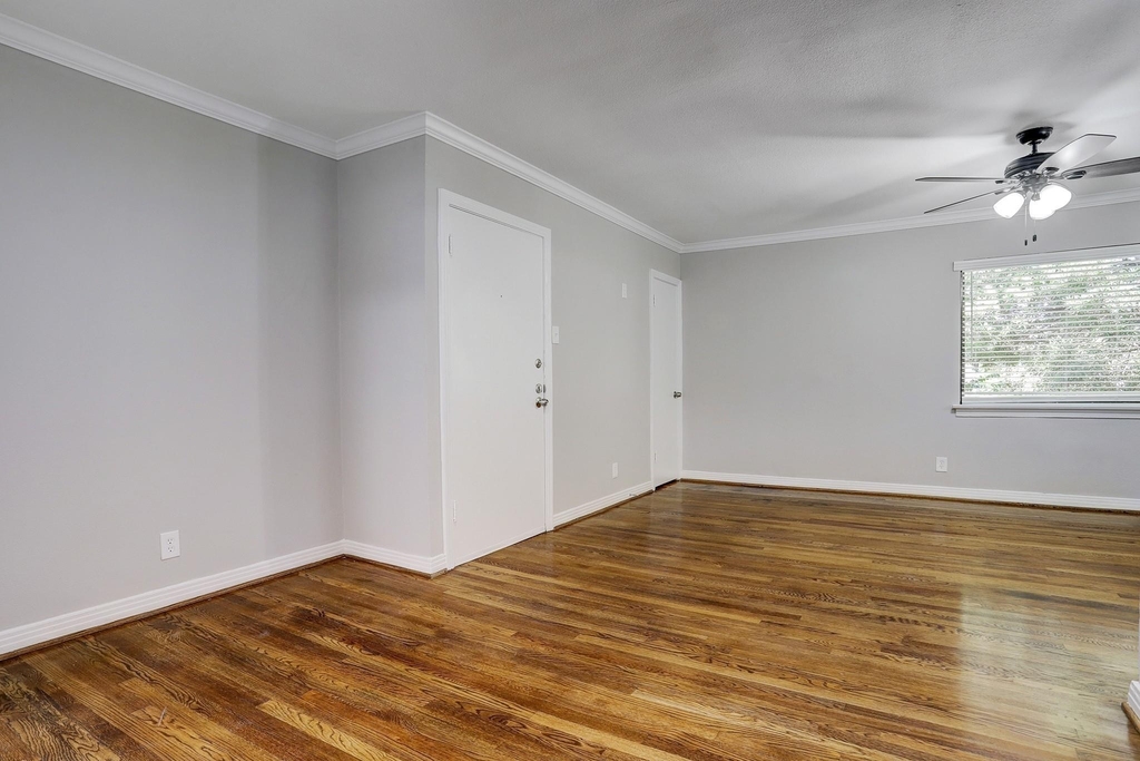 2316 Hazard Street - Photo 4