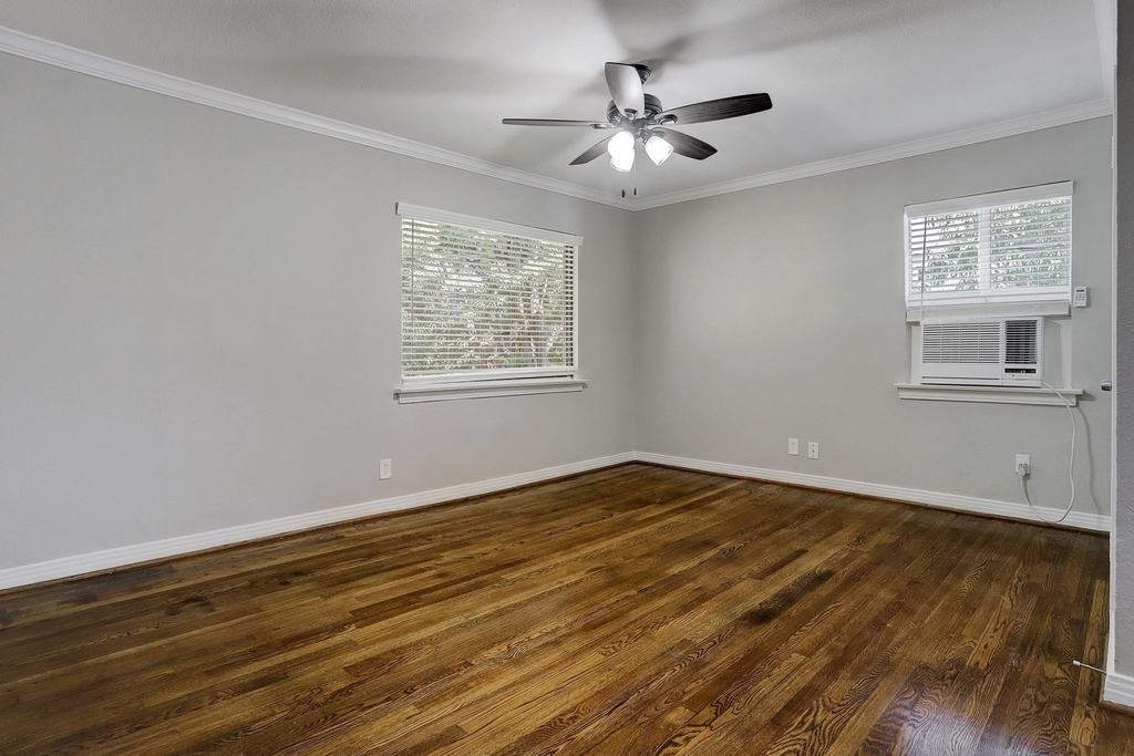 2316 Hazard Street - Photo 1