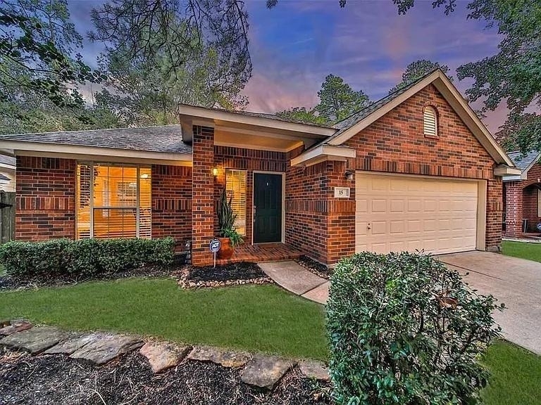 15 Bayou Springs Court - Photo 2