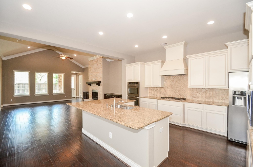 3922 Birdsall Falls Lane - Photo 11
