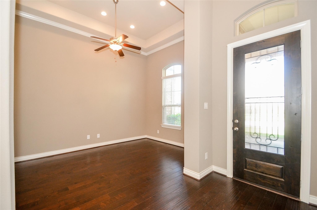 3922 Birdsall Falls Lane - Photo 2