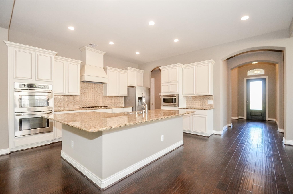3922 Birdsall Falls Lane - Photo 10