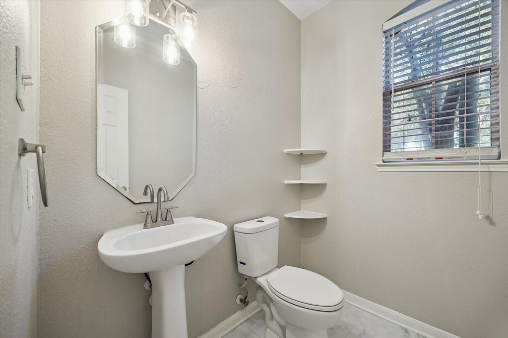 2218 Winding Hollow Drive - Photo 7