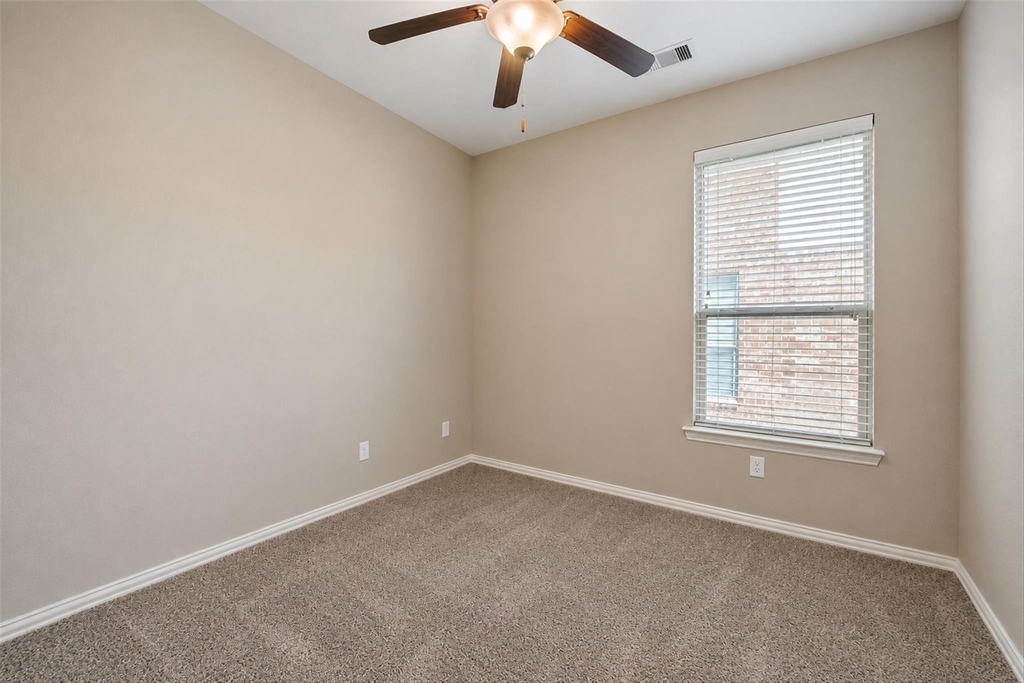 42 Black Swan Court - Photo 31