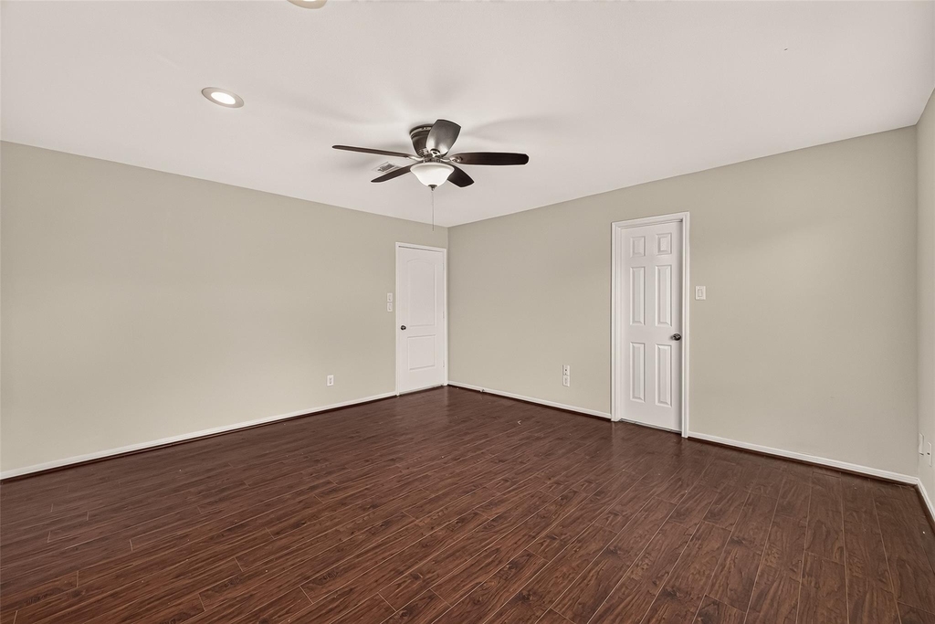 15926 Herongate Drive - Photo 24