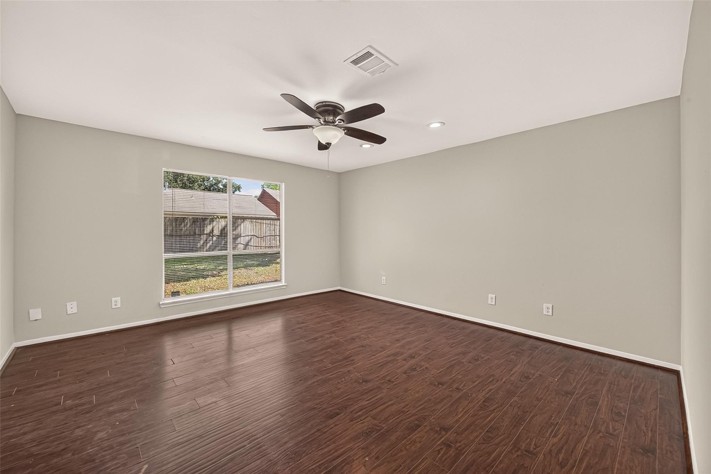 15926 Herongate Drive - Photo 22