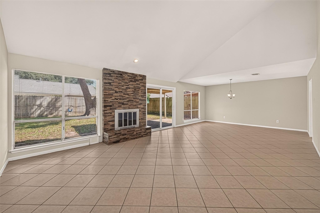 15926 Herongate Drive - Photo 6