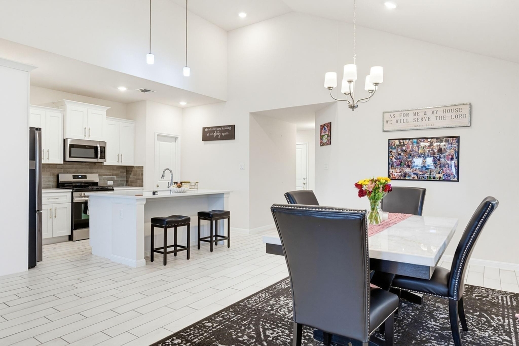 316 Windstar Road - Photo 8