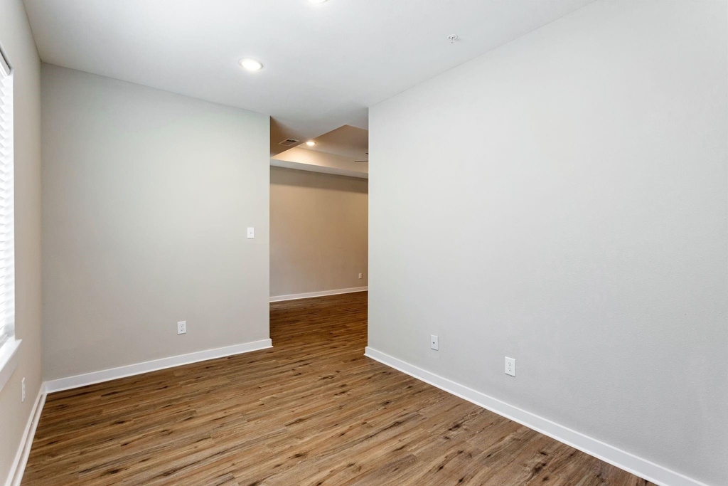 10317 Lake Road Road - Photo 12