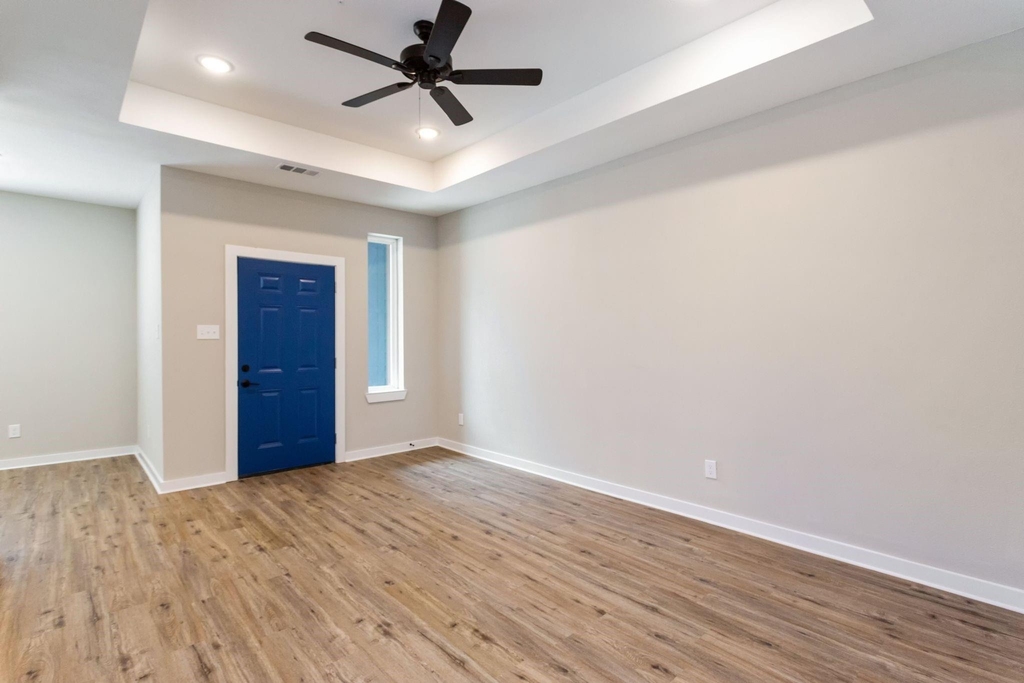 10317 Lake Road Road - Photo 1