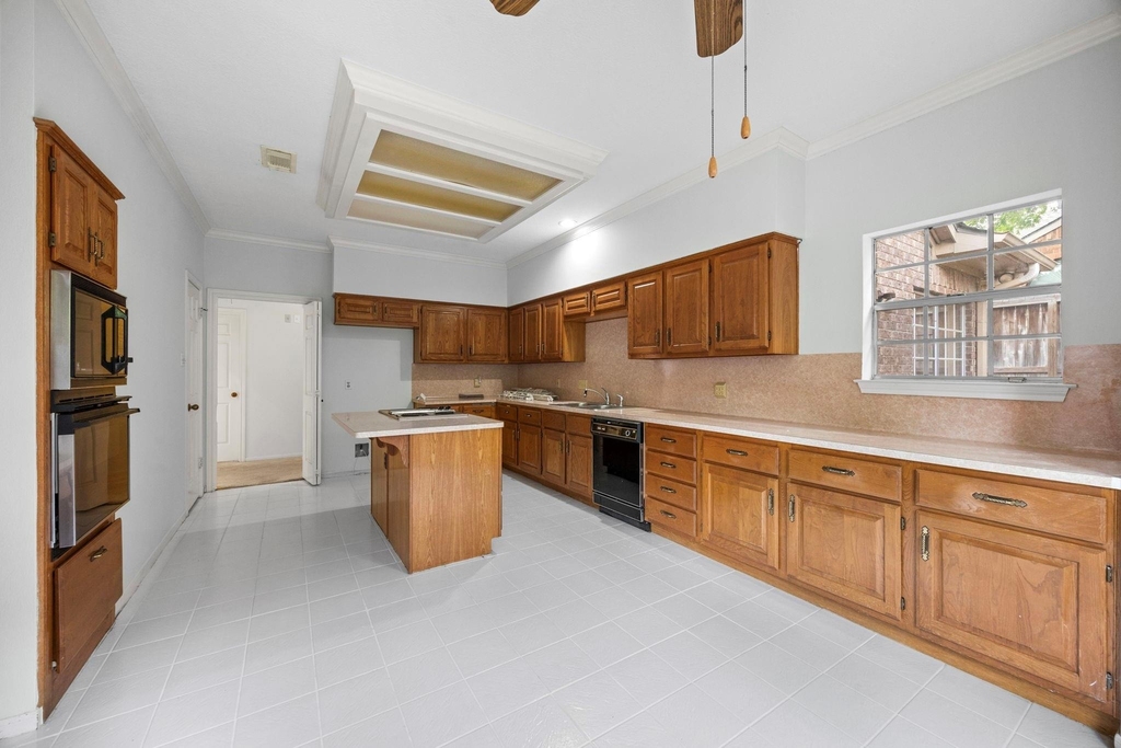 4215 Valley Glade Drive - Photo 11