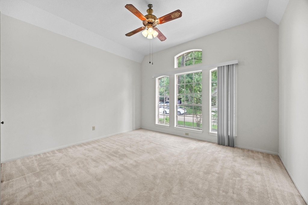 4215 Valley Glade Drive - Photo 19