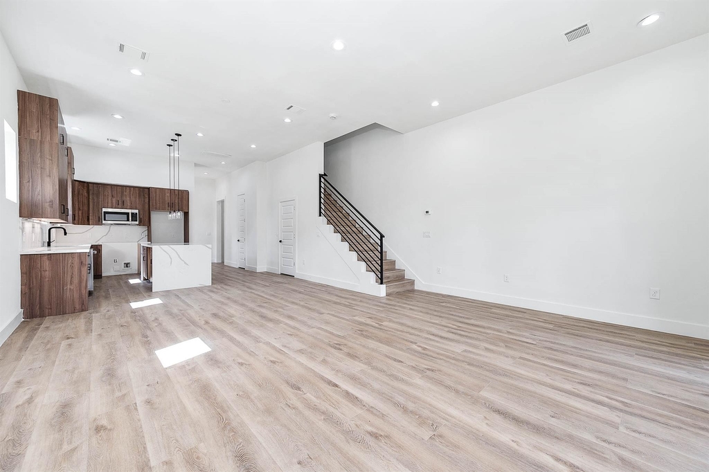 3619 Bremond Street - Photo 14