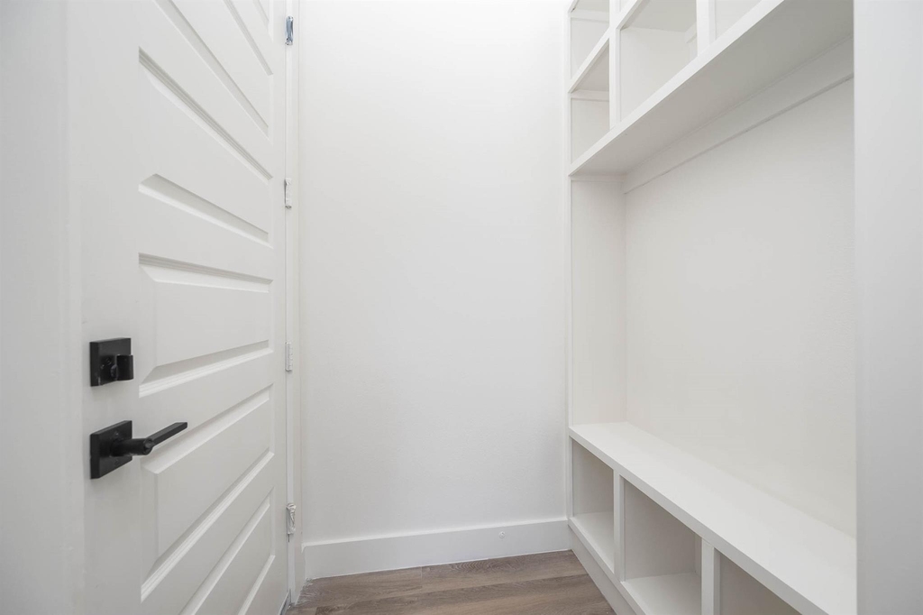 3619 Bremond Street - Photo 4