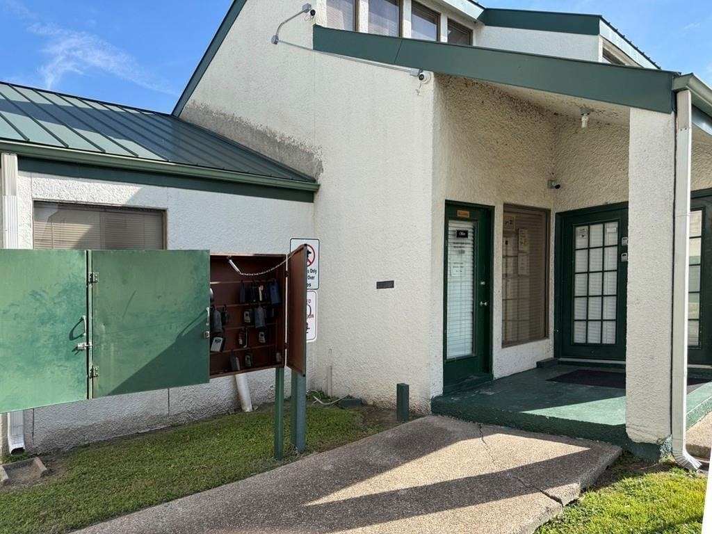 2816 S Bartell Drive - Photo 25