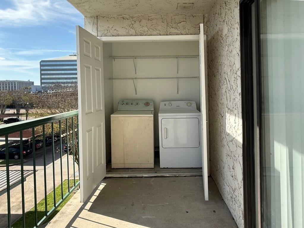 2816 S Bartell Drive - Photo 23