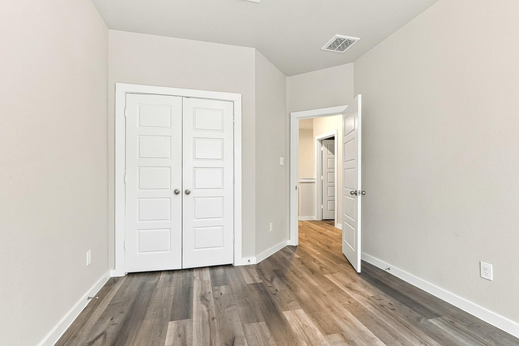 313 N Centro Circle - Photo 9